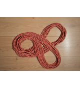 polypropylenové lano s jádrem 32ti pramenné o délce 20 m, průměru 8 mm - červené